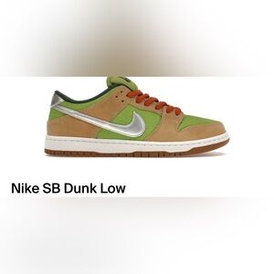 Nike SB Dunk low escargot NEW!!